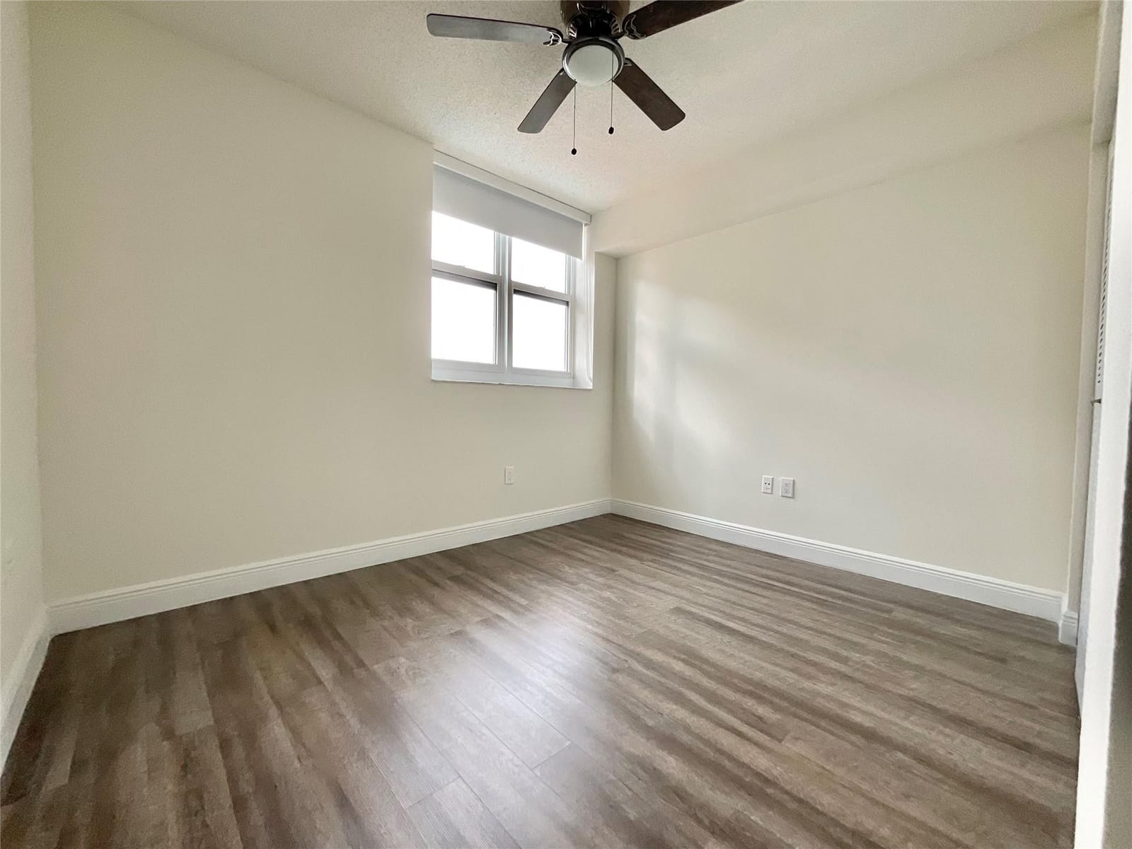 16900 N Bay Road 3-804 — photo 5