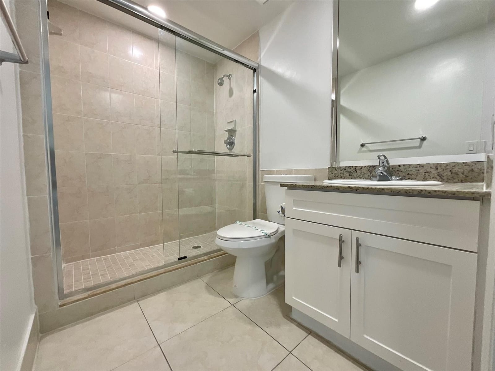 16900 N Bay Road 3-804 — photo 9