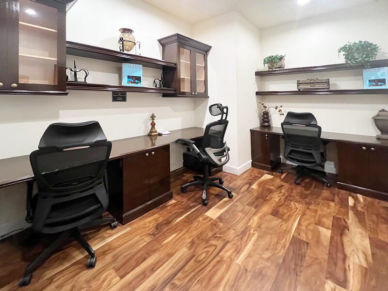616 CLEARWATER PARK Road 513, West Palm Beach, FL 33401
