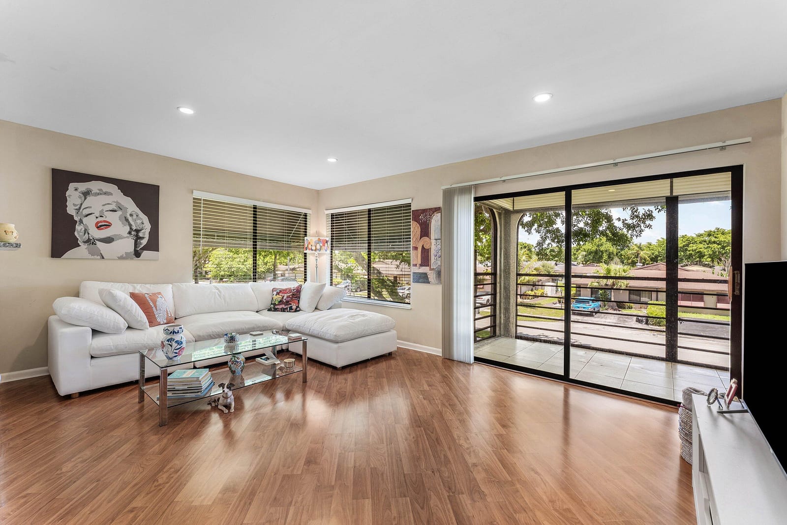 5040 ROSE HILL Drive 206, Boynton Beach, FL 33437