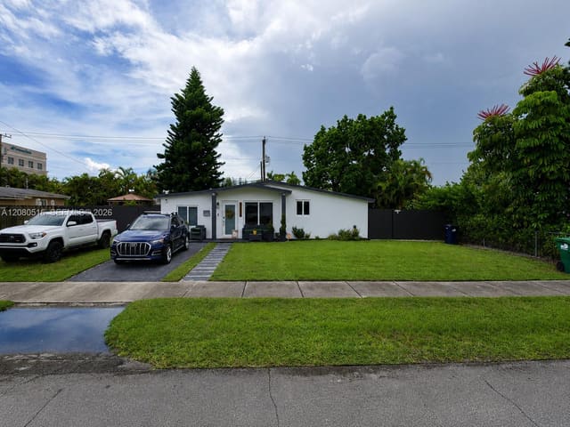 9900 SW 87th Street, Miami, FL 33173