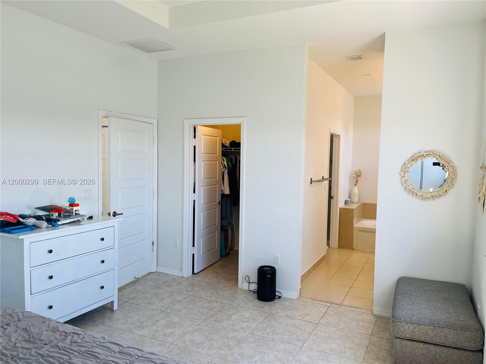 616 NE 193rd Street, Miami, FL 33179 photo 9