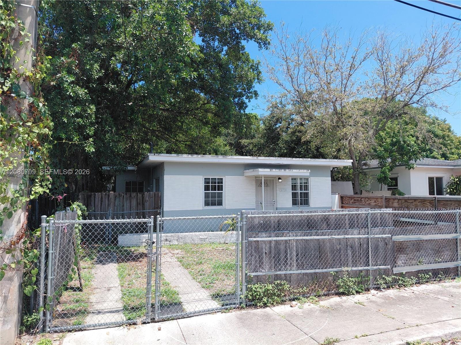 5731 NW 6th Avenue — photo 11