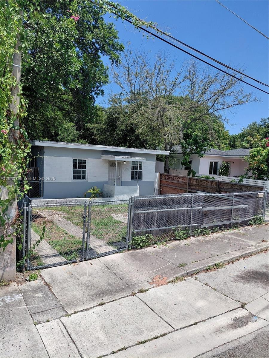 5731 NW 6th Avenue — photo 12