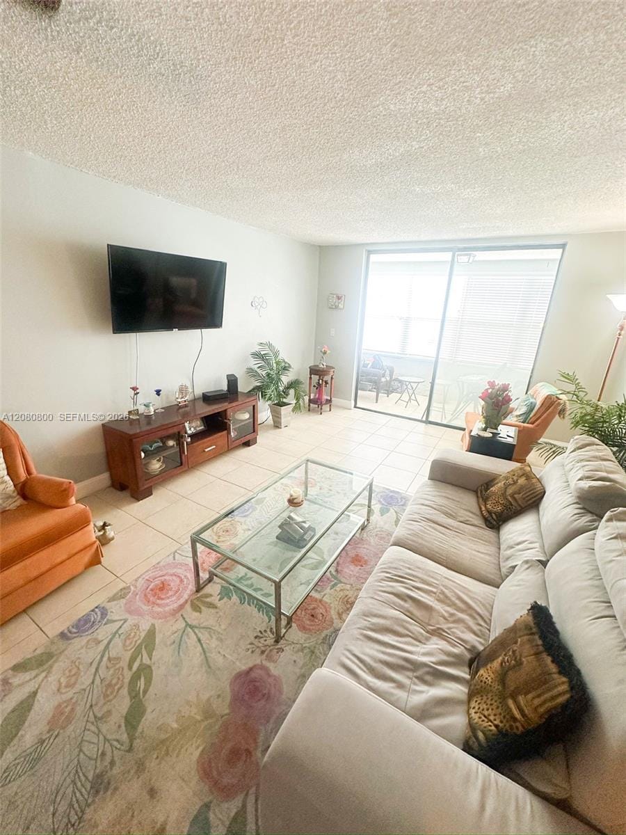 2860 Somerset Drive 400K — photo 4