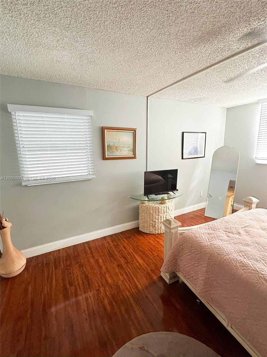 2860 Somerset Drive 400K — photo 8