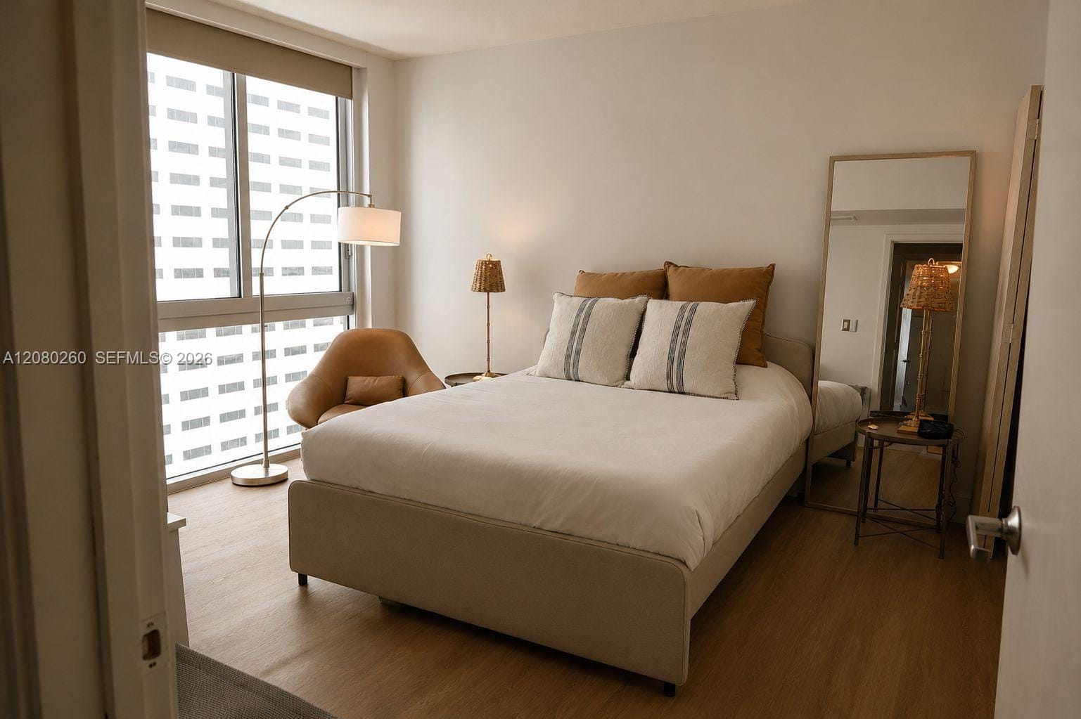 335 S Biscayne Boulevard 3901, Miami, FL 33131 photo 17
