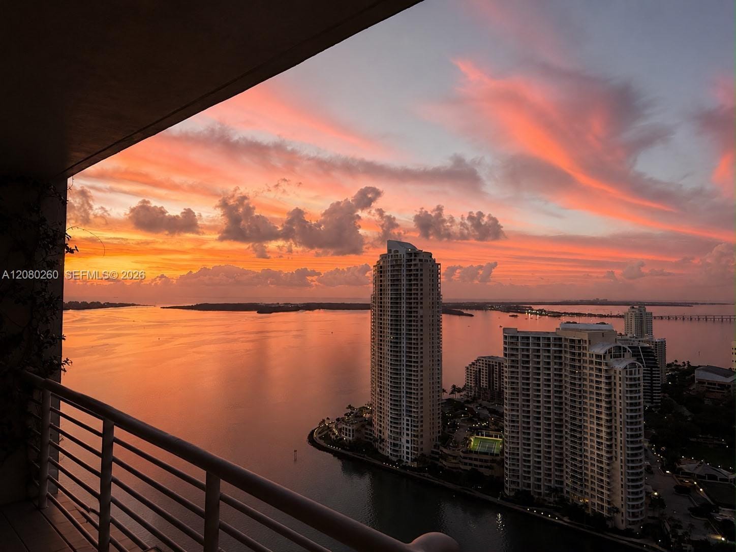 335 S Biscayne Boulevard 3901, Miami, FL 33131 photo 19
