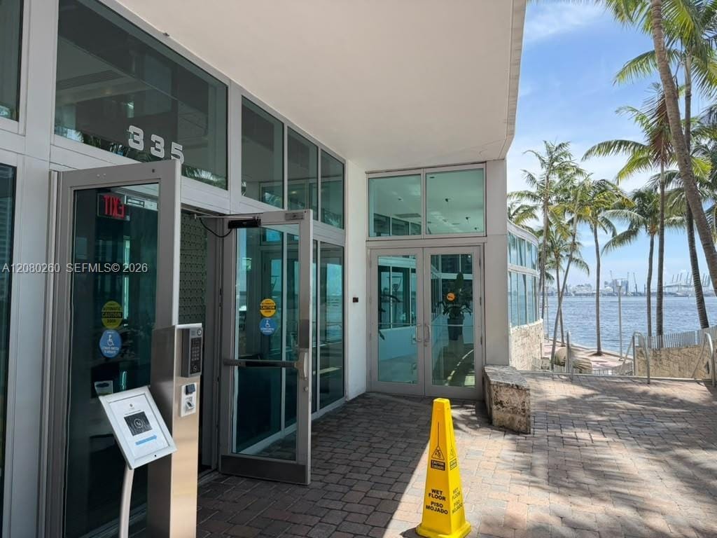 335 S Biscayne Boulevard 3901, Miami, FL 33131 photo 21