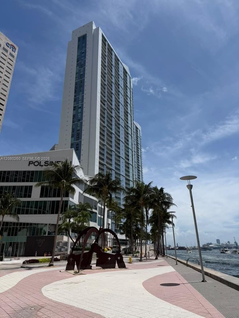 335 S Biscayne Boulevard 3901, Miami, FL 33131