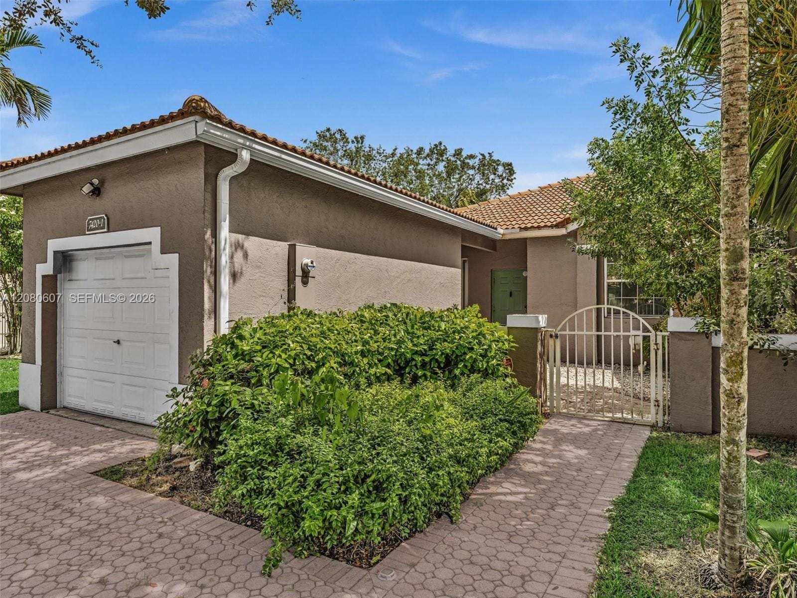 7420 S Aragon Boulevard 1 — photo 3