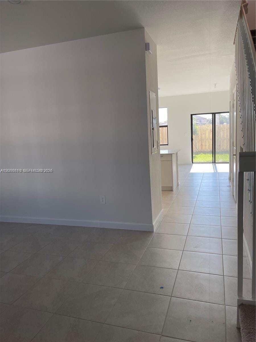 11872 SW 247th Terrace — photo 2