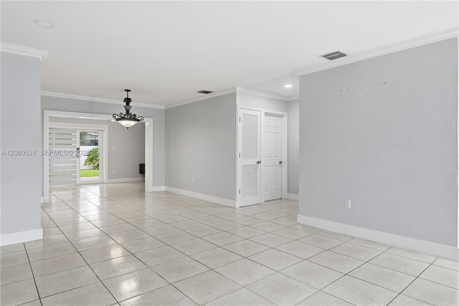 5505 W 14th Lane — photo 11