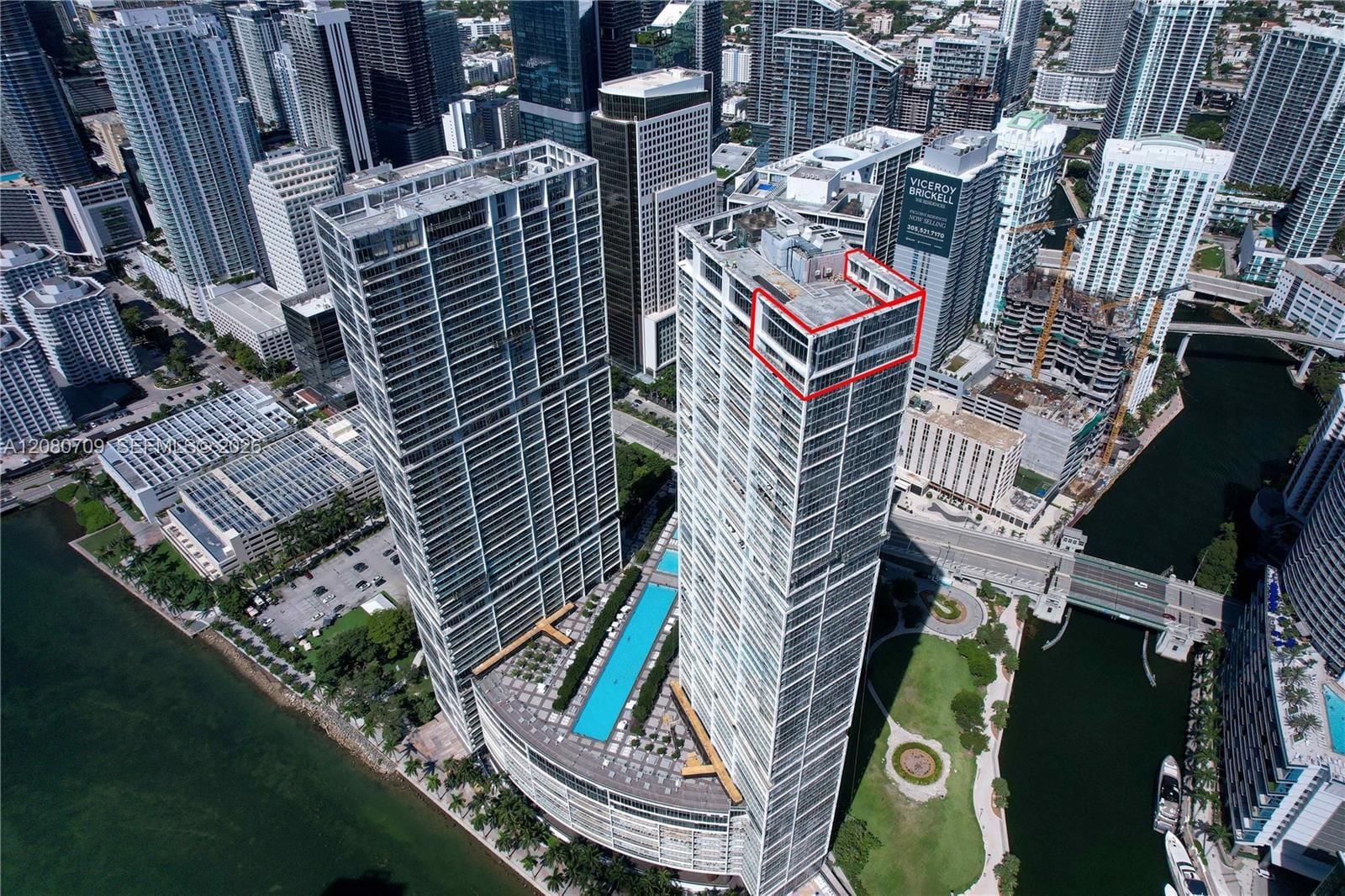 465 Brickell Avenue PH5701 — photo 5