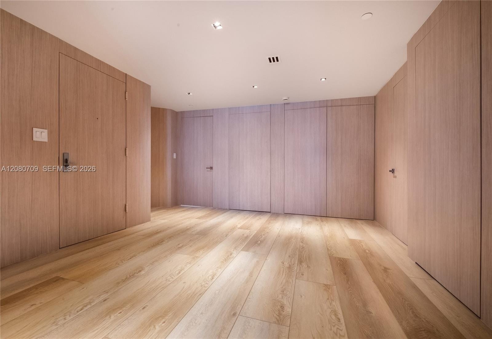 465 Brickell Avenue PH5701 — photo 9