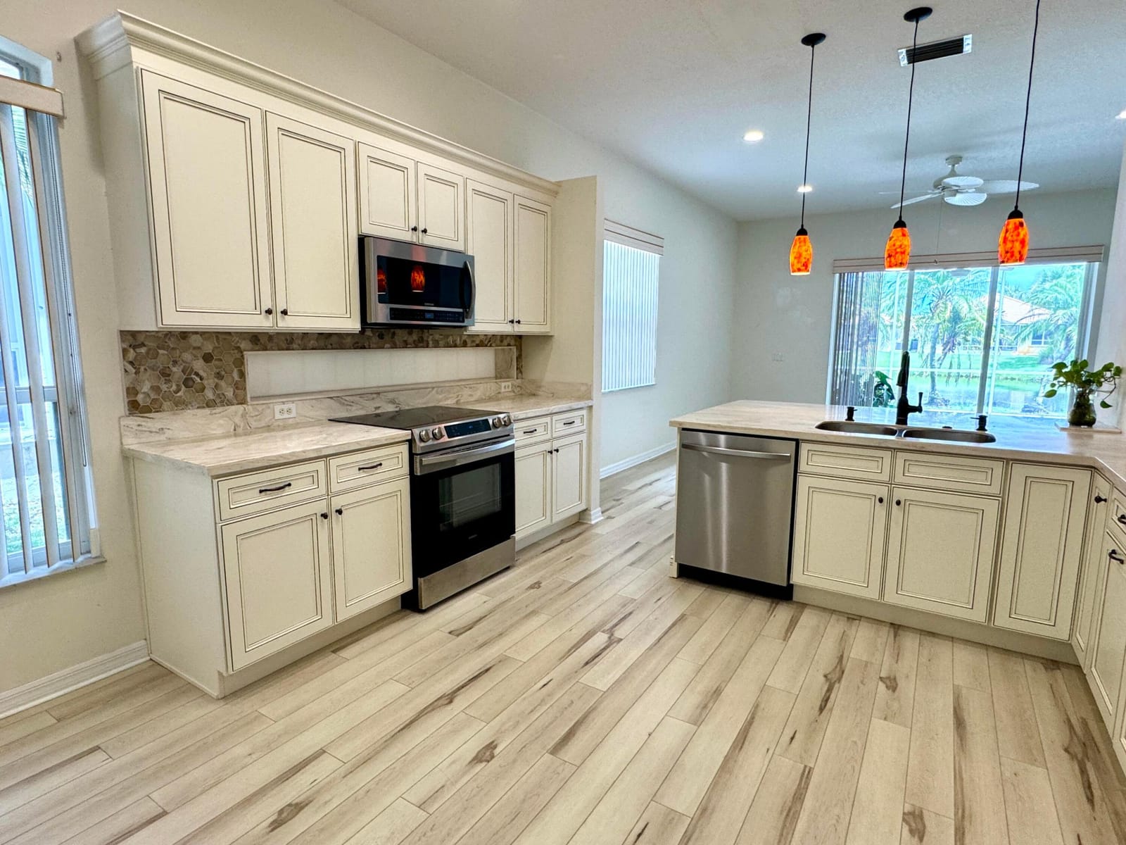 625 Venetto Court — photo 12