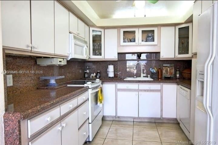 3800 S Ocean Drive 605 — photo 3