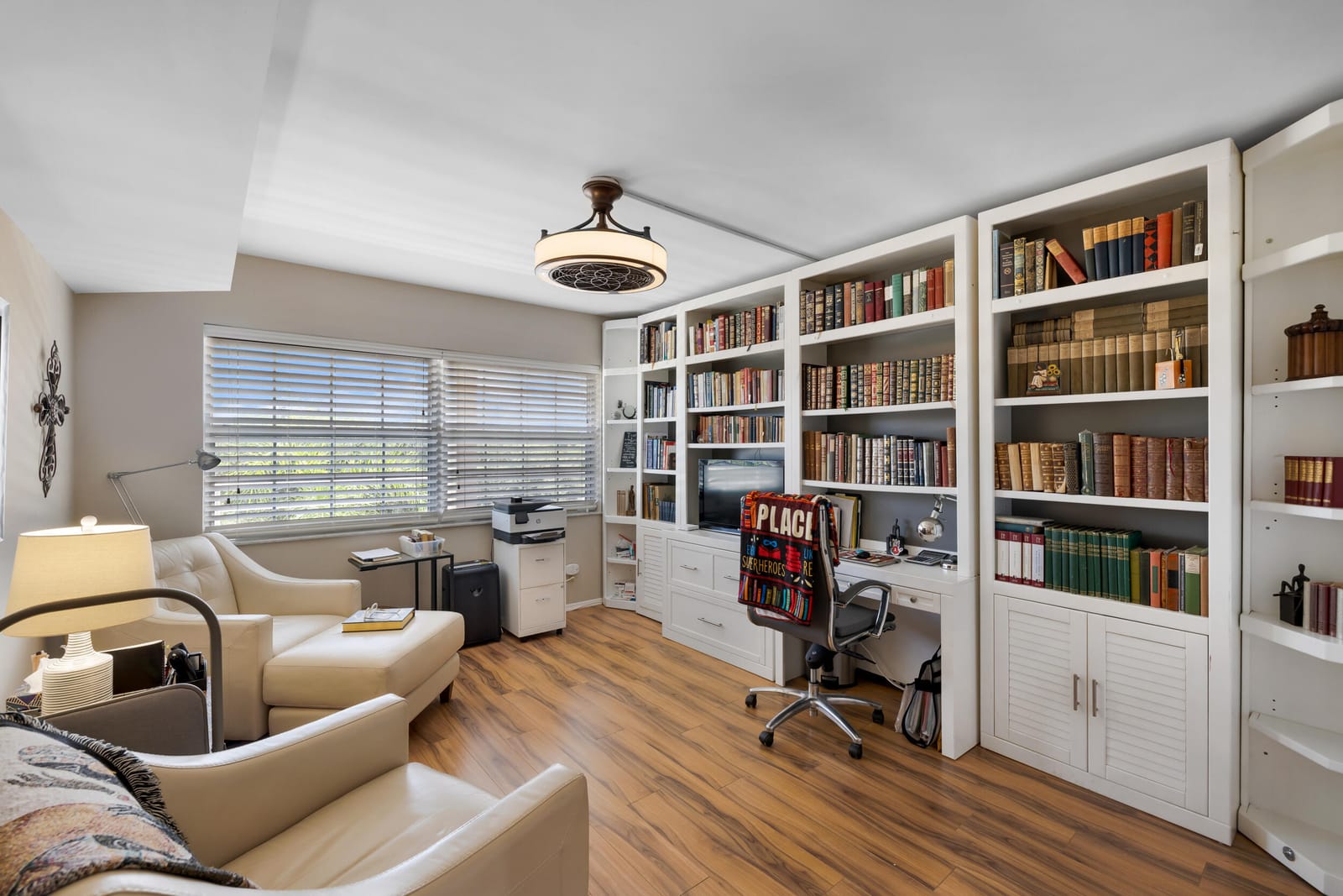 3960 Oaks Clubhouse Drive 504 — photo 4