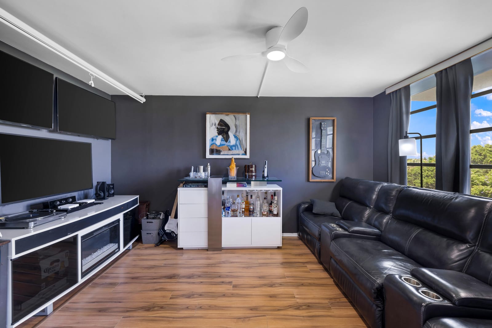 3960 Oaks Clubhouse Drive 504 — photo 5