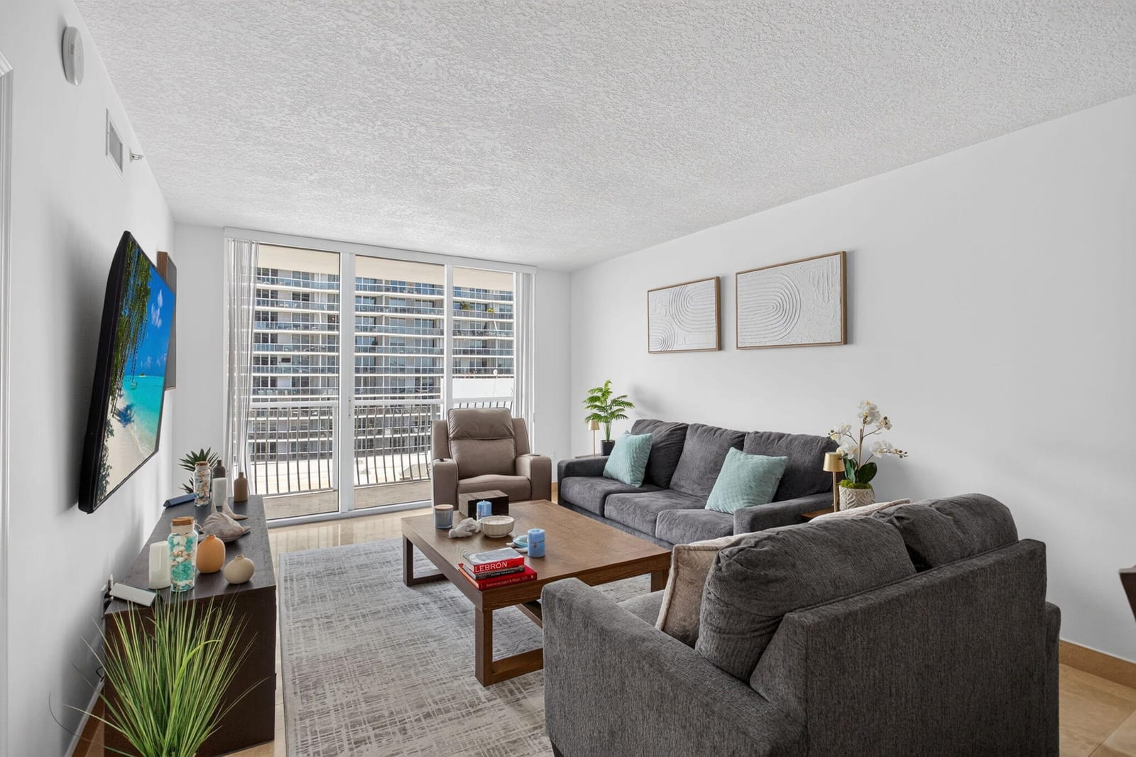 1750 N Bayshore Drive 4109 — photo 10