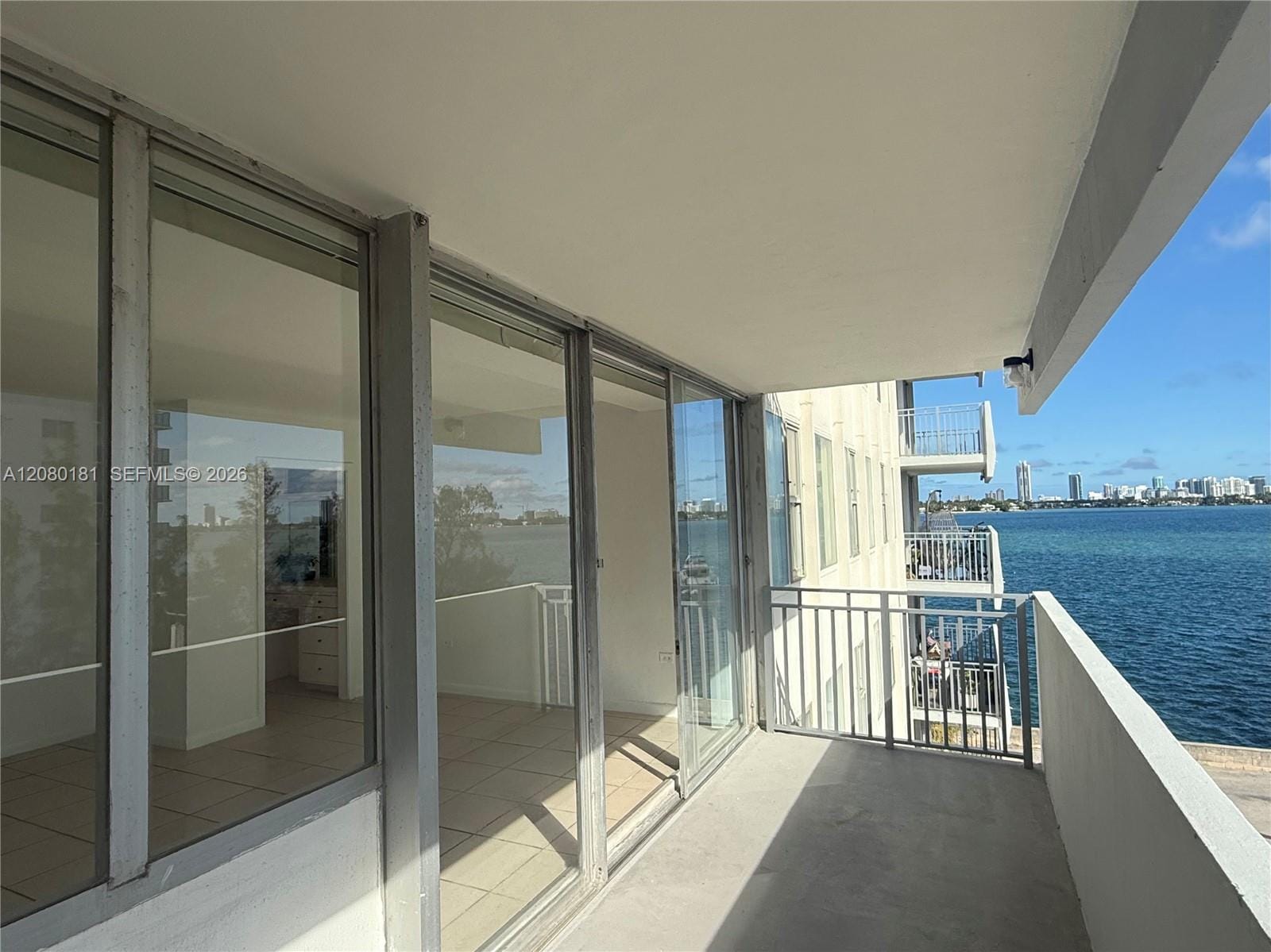 7545 E Treasure Drive 4I — photo 3