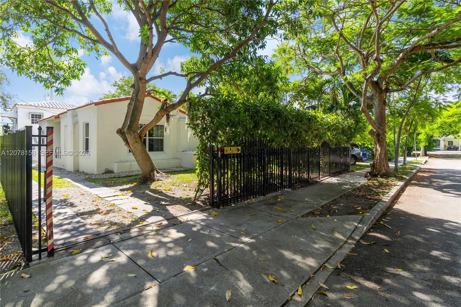 4727 NE 1st Court, Miami, FL 33137 photo 22