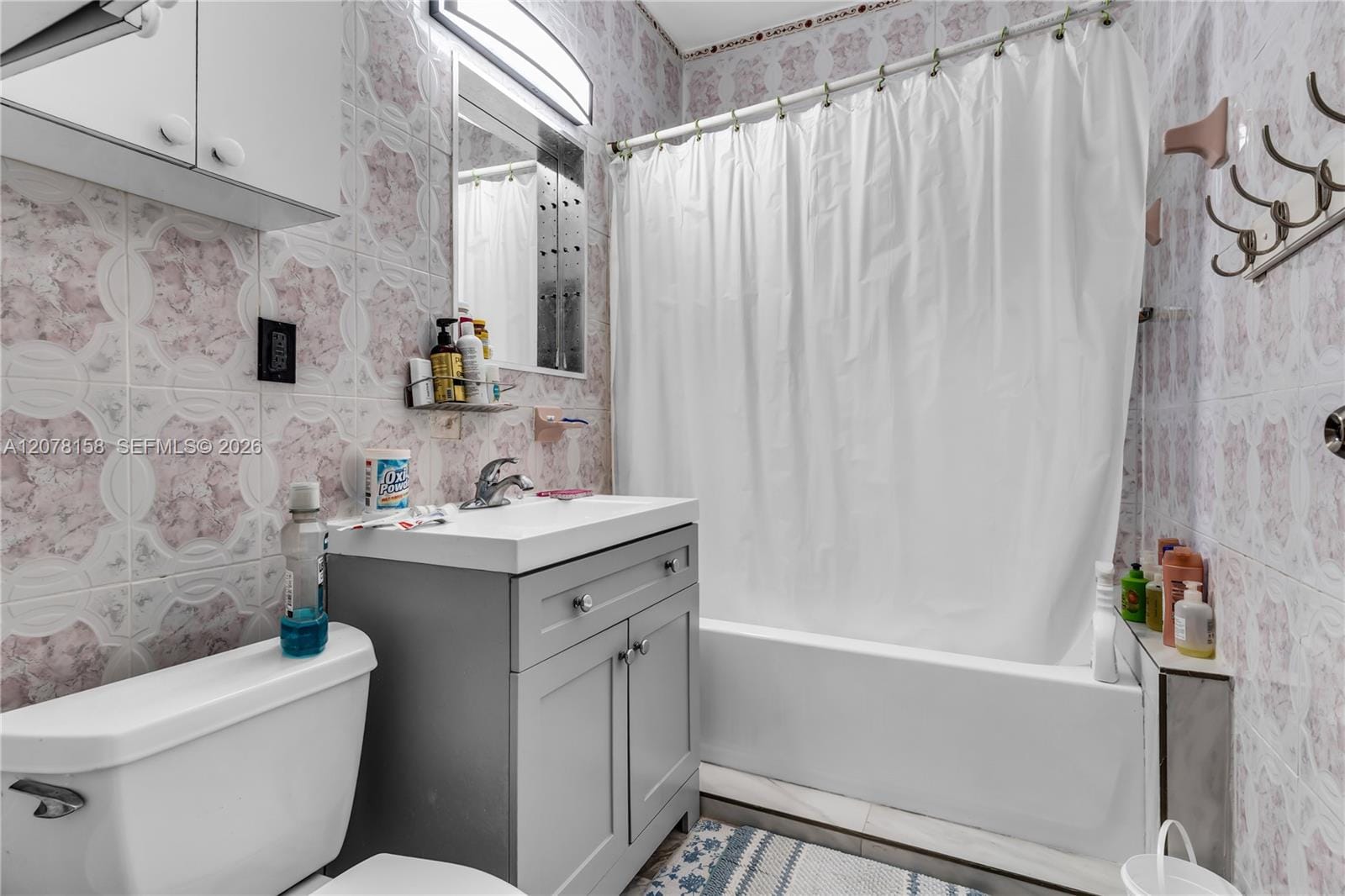 4727 NE 1st Court — photo 8