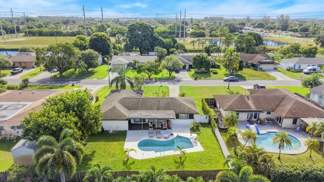 245 Sandpiper Avenue, Royal Palm Beach, FL 33411
