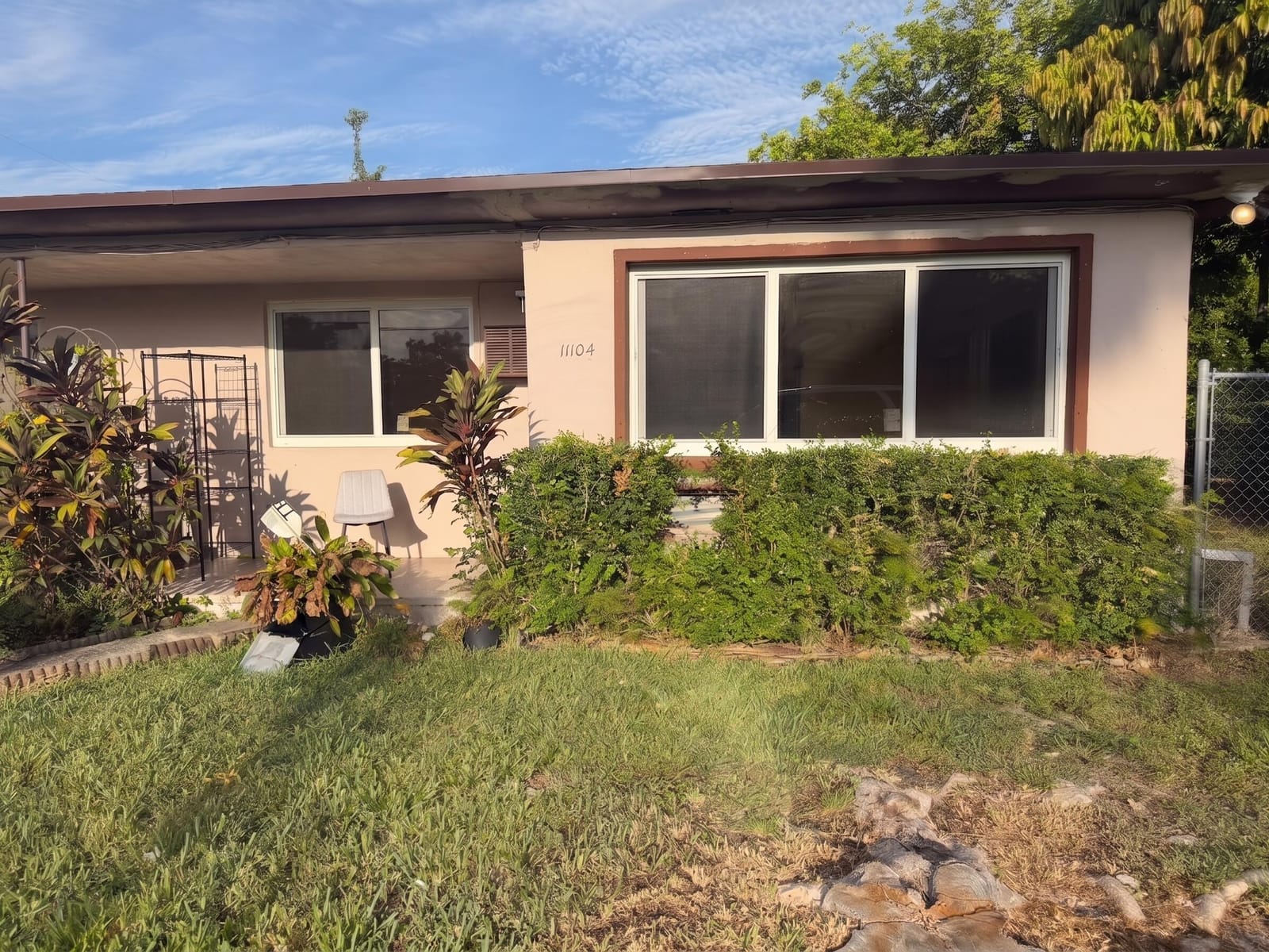 11102 NW 11TH Avenue — photo 2