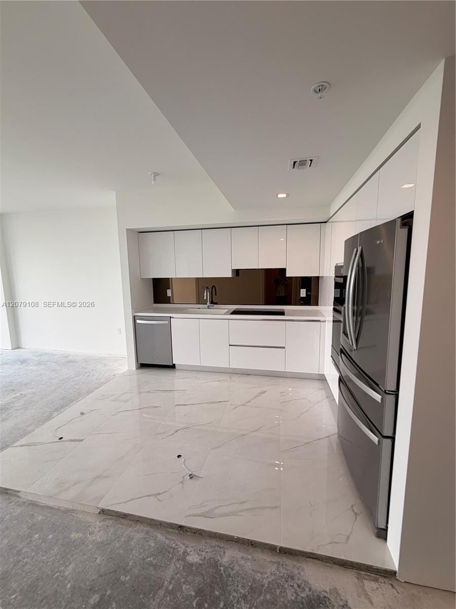 1170 E Hallandale Beach 403 — photo 7