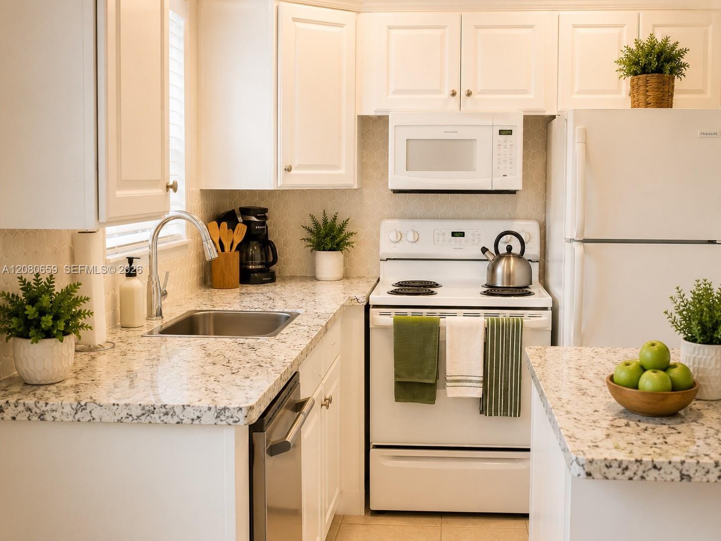 541 S Durham S 541, Deerfield Beach, FL 33442 photo 12
