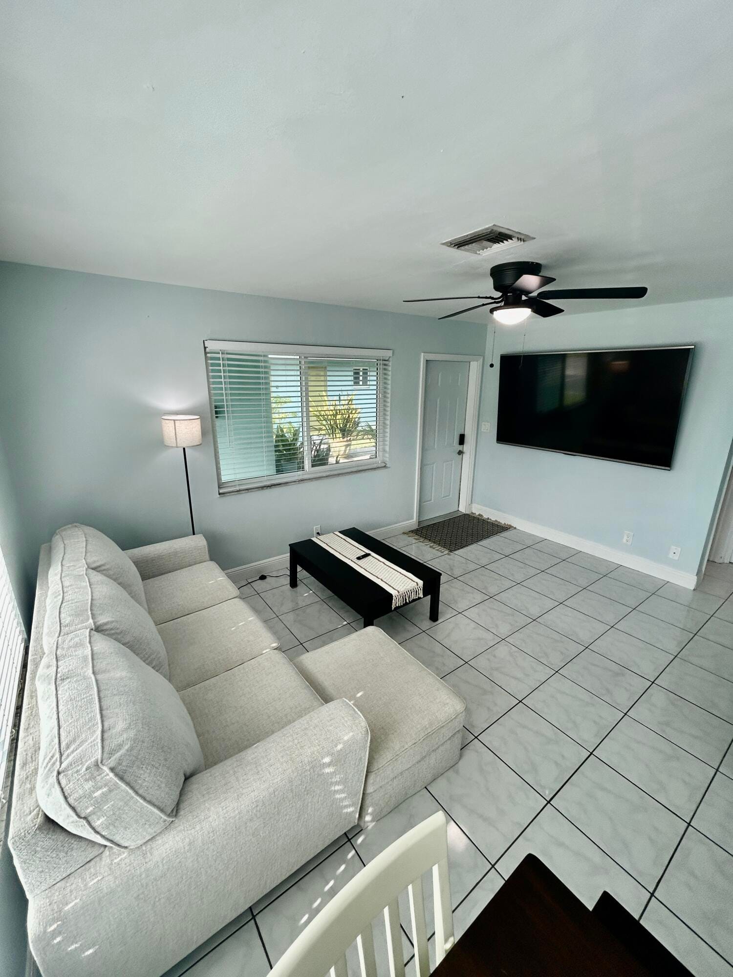 4421 POINCIANA Street 1 — photo 2