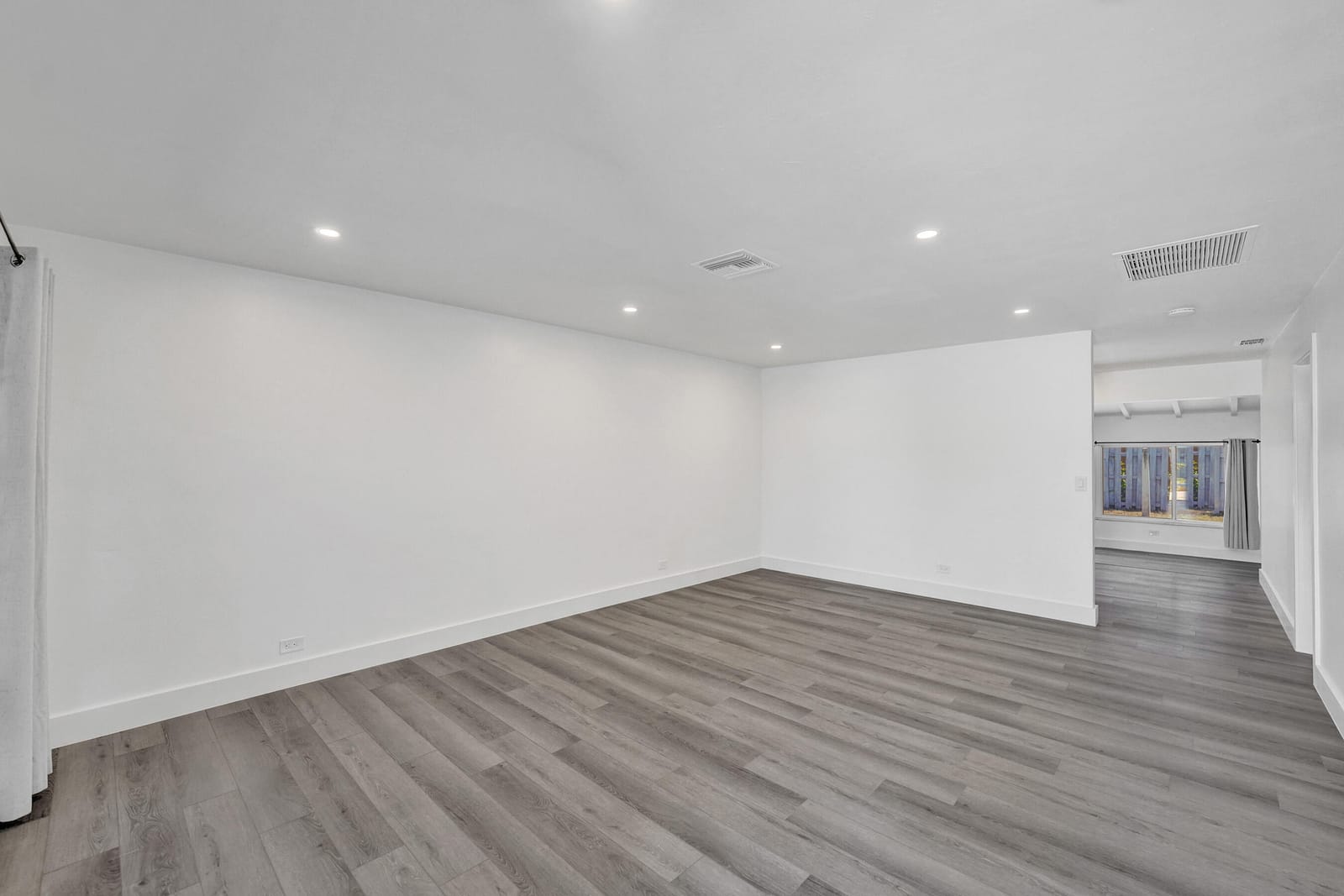 1738 NE 52nd Street — photo 4