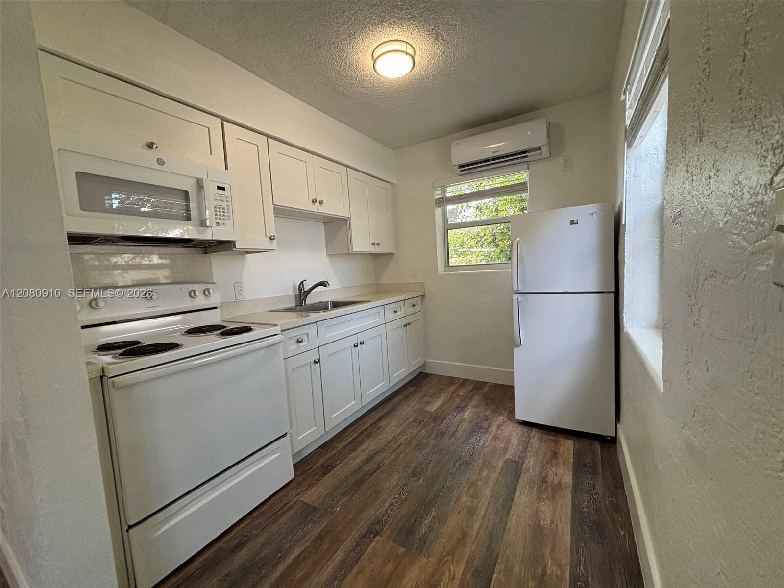 1821 Thomas Street 6, Hollywood, FL 33020