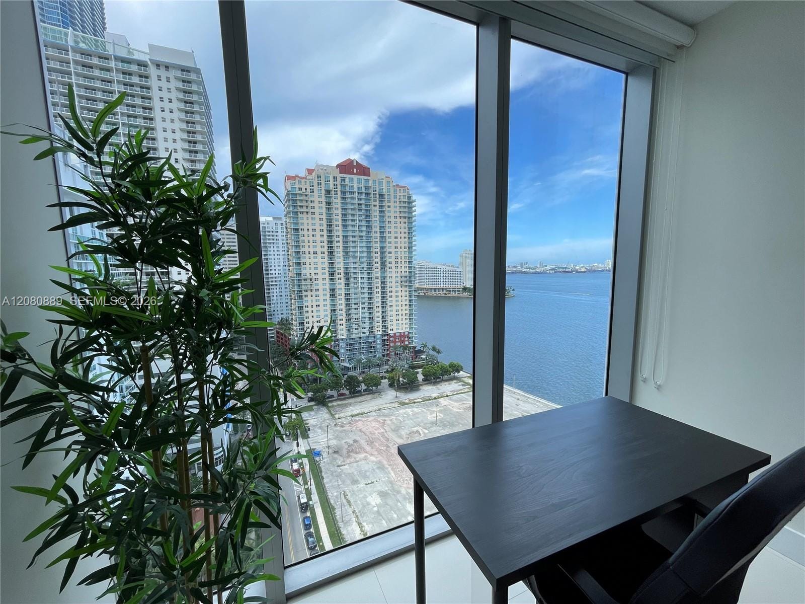 1300 Brickell Bay Drive 2010, Miami, FL 33131 photo 15