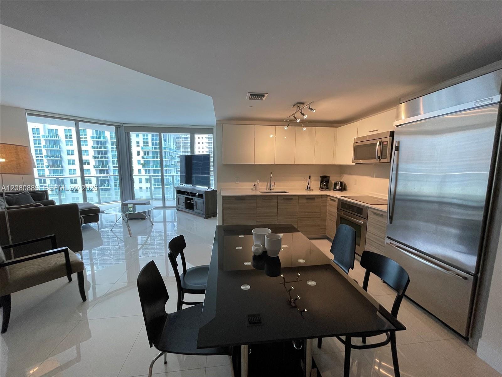 1300 Brickell Bay Drive 2010 — photo 3