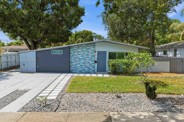 331 Delaware Avenue, Fort Lauderdale, FL 33312
