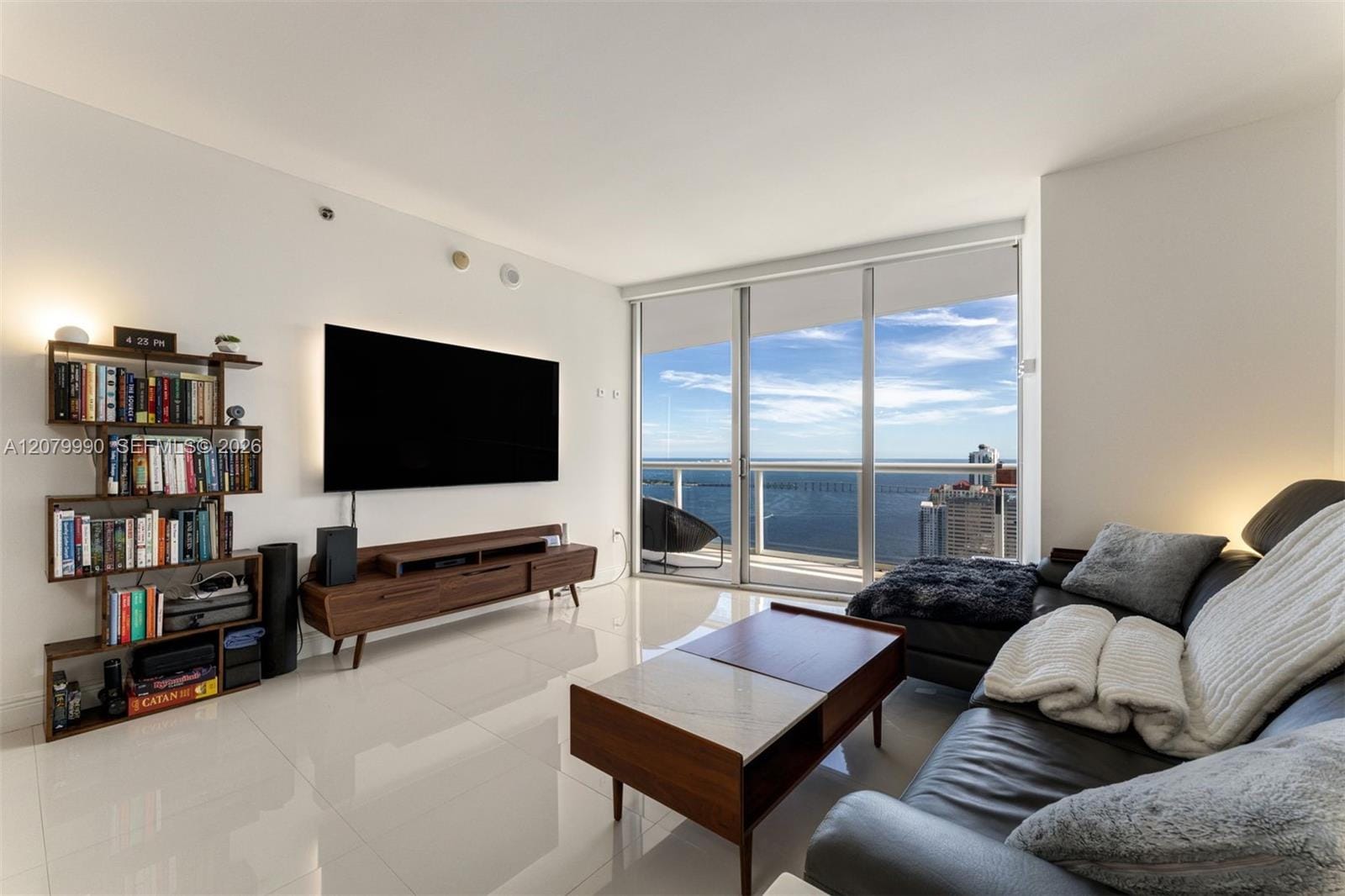 495 Brickell Avenue 4709 — photo 3