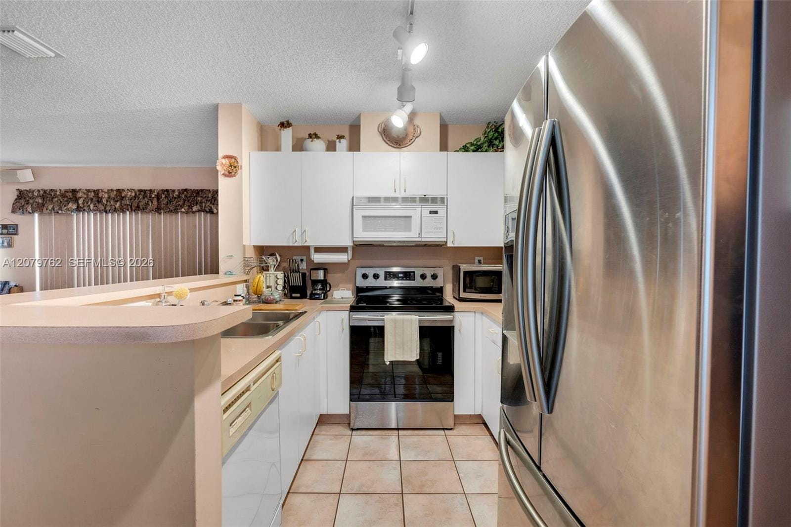 8554 SW 163rd Place — photo 12
