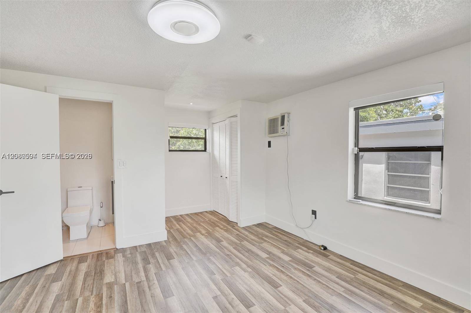 941 NE 155th Terrace — photo 11