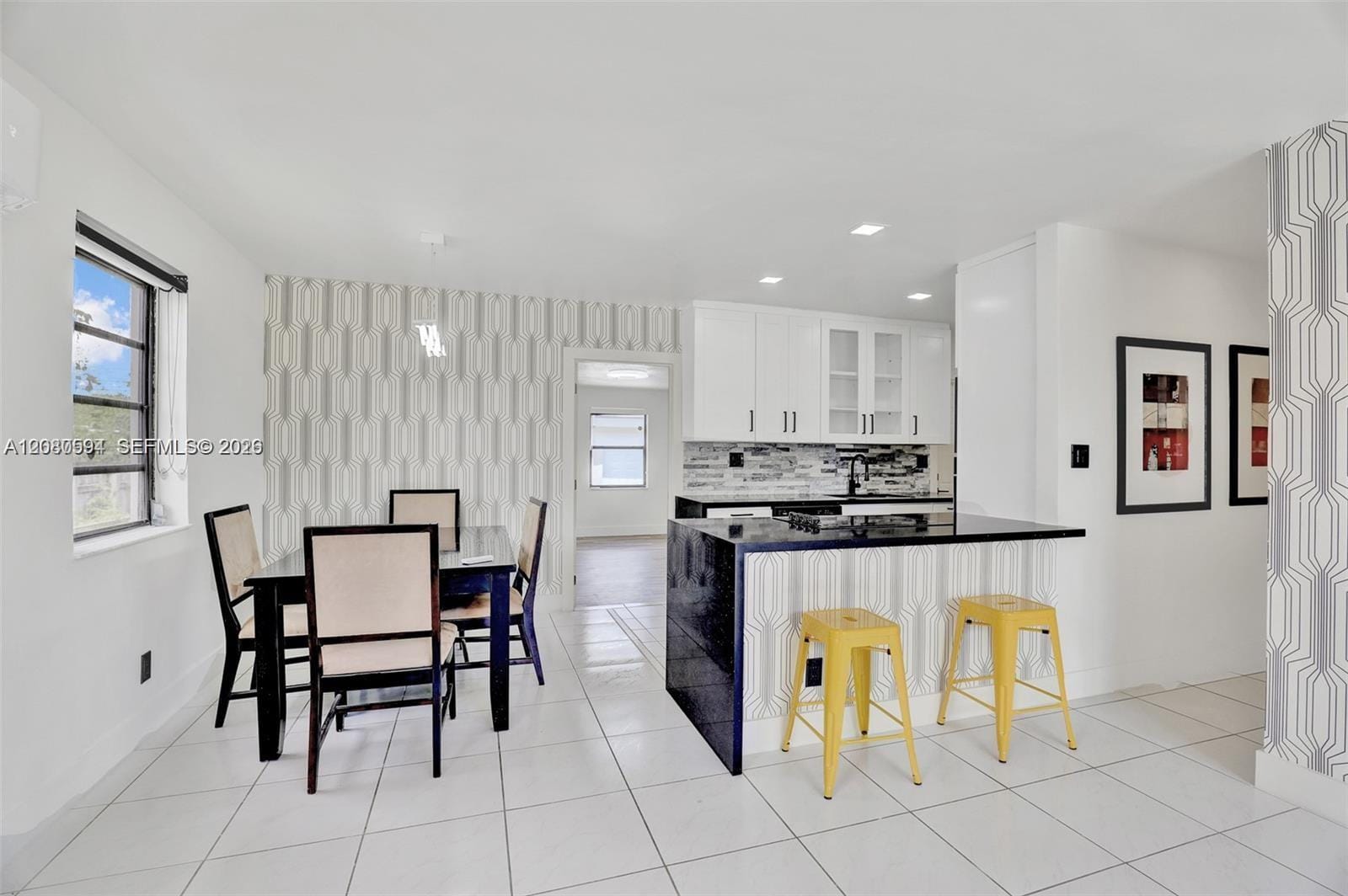 941 NE 155th Terrace — photo 3