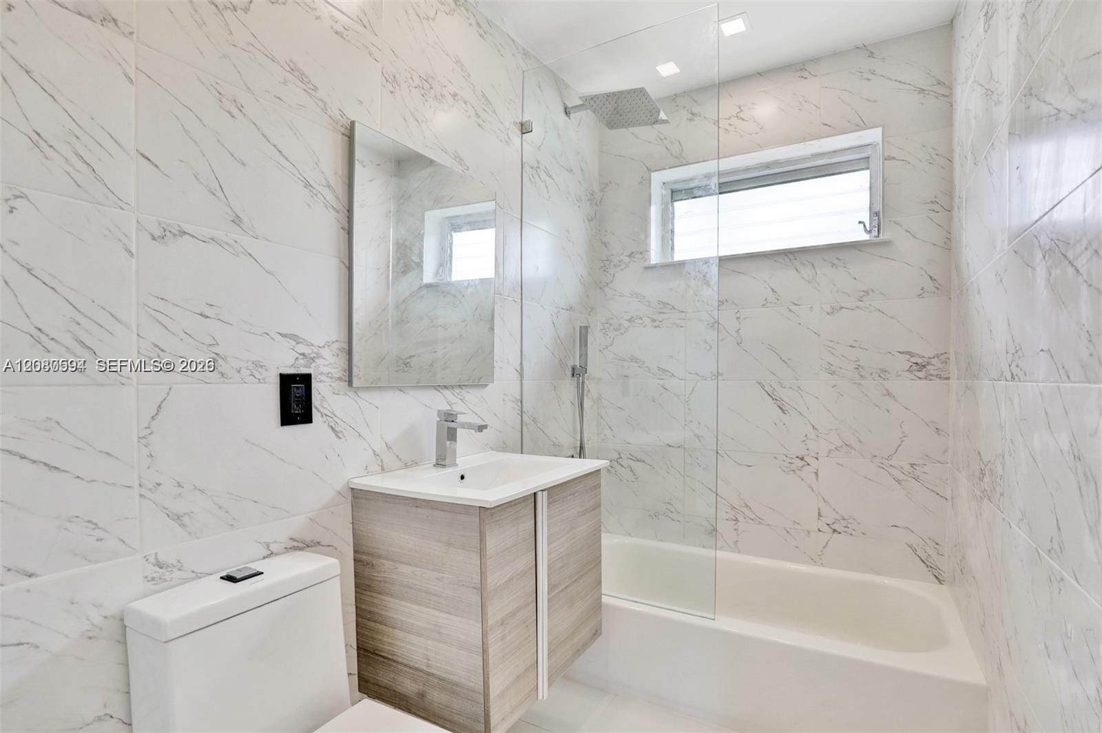941 NE 155th Terrace — photo 9