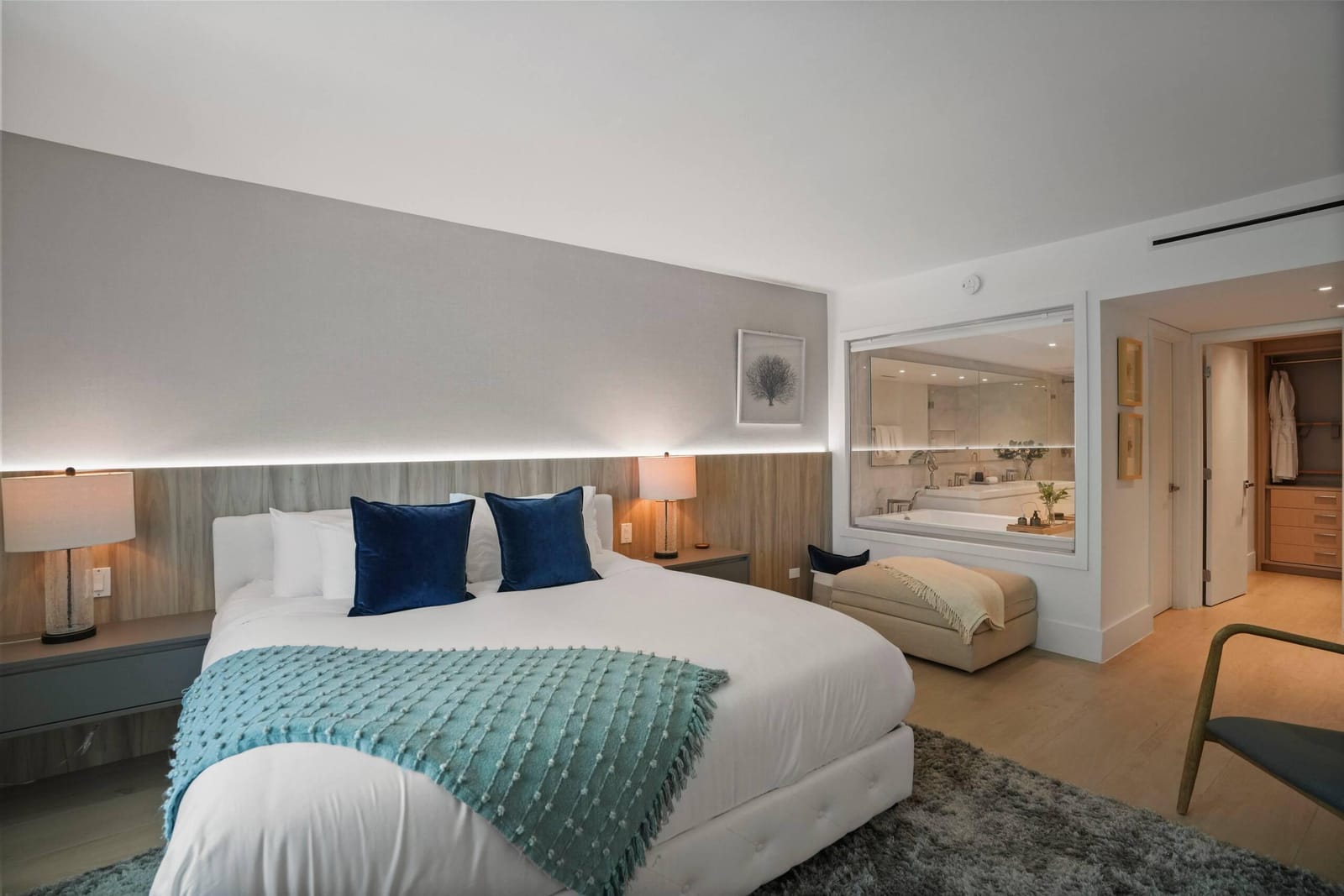2301 COLLINS Avenue 407 — photo 5