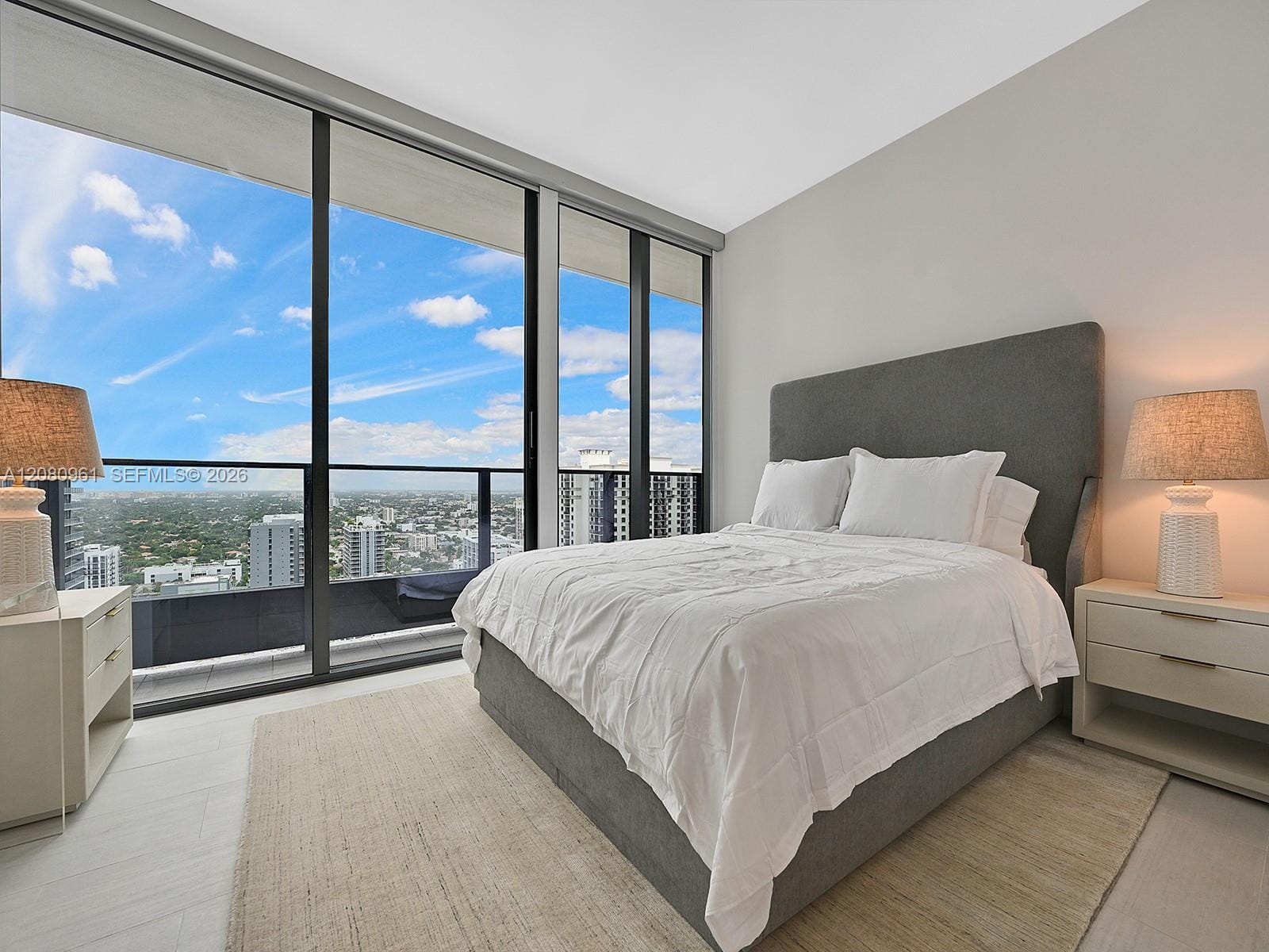 1000 Brickell Plaza 3402, Miami, FL 33131 photo 27