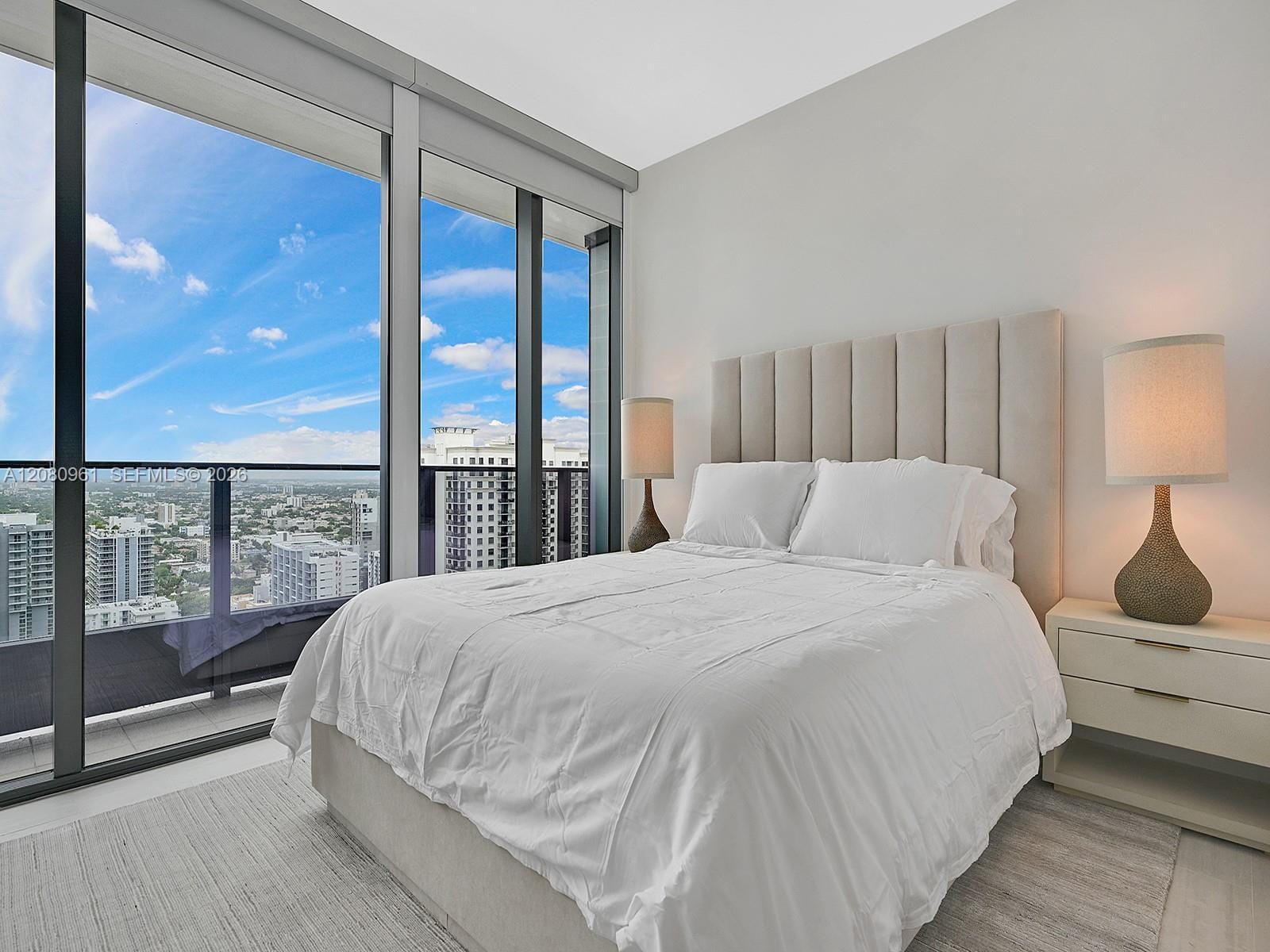 1000 Brickell Plaza 3402, Miami, FL 33131 photo 28