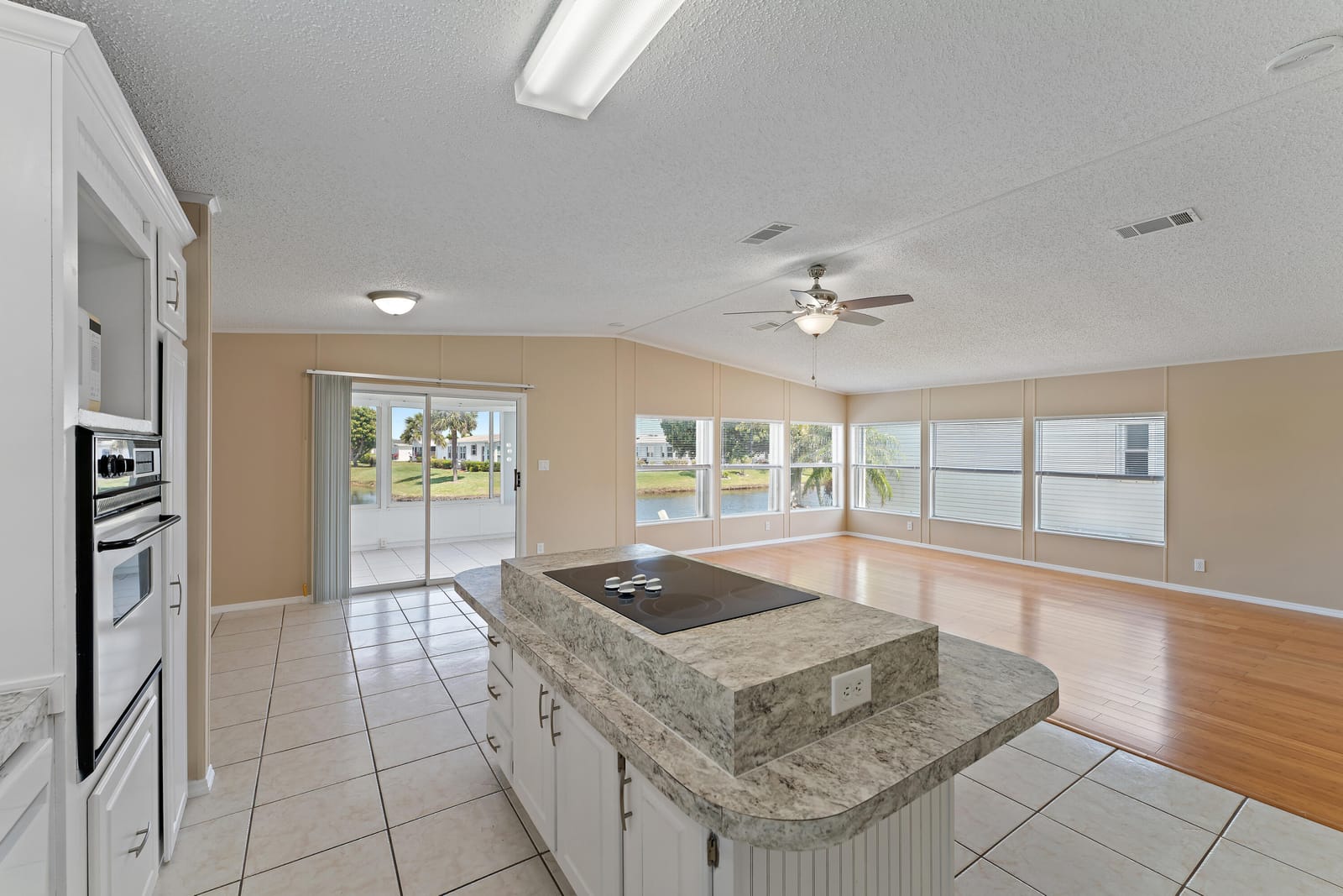 8479 Labelia Court — photo 9