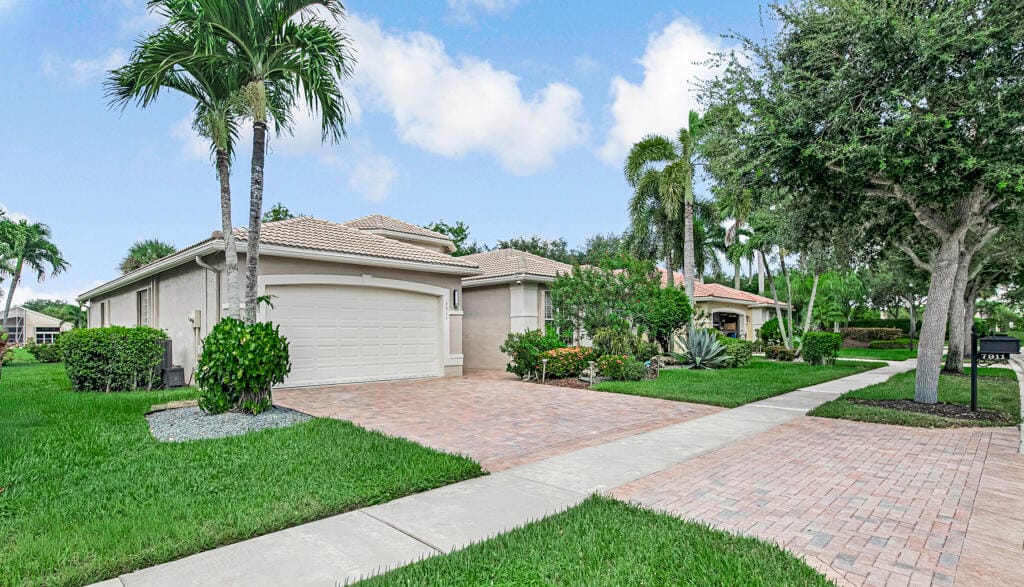 7911 Ferndale Bend Drive, Lake Worth, FL 33467 photo 2