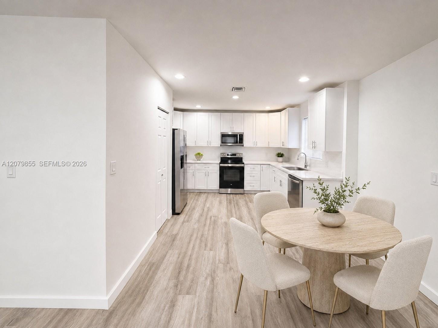 529 NW 16th Avenue — photo 5