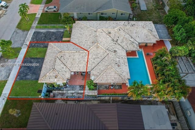 324 E 34th 1, Hialeah, FL 33013
