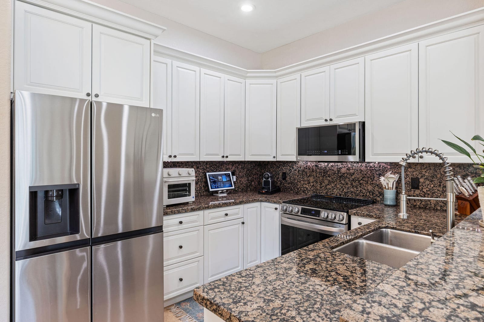 1323 NE 5TH Terrace, Fort Lauderdale, FL 33304 photo 15